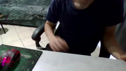 simoninside25 online show from October 11, 2:11 pm