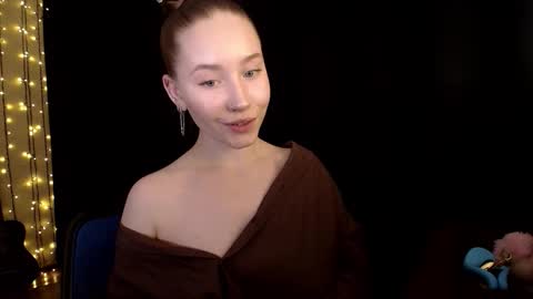 Sindi online show from February 5, 5:05 pm