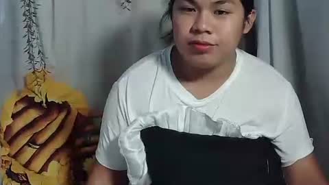 singleheart05 online show from March 8, 2:15 am