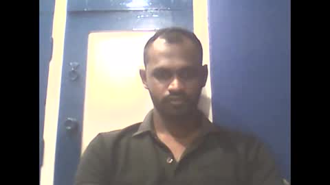 Snapshot of singletamilblackboy chatting on December 19, 4:57 pm singletamilblackboy online show from December 19, 4:57 pm