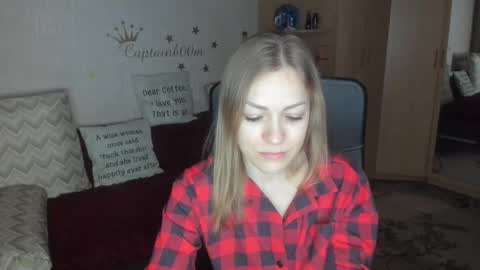 sirenasilk online show from December 17, 3:46 am