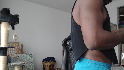 Snapshot of siriss_boyrag chatting on January 16, 8:25 pm siriss_boyrag online show from January 16, 8:25 pm