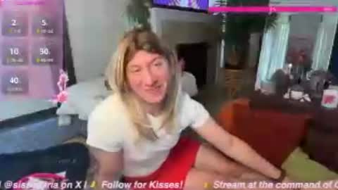 sissymaddieee online show from July 6, 5:26 pm