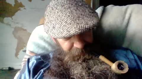sitonmybeardxxx online show from May 21, 10:38 pm