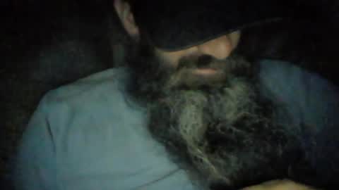 sitonmybeardxxx online show from May 20, 1:57 am