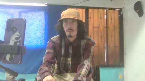 sk8sir online show from February 15, 4:28 pm