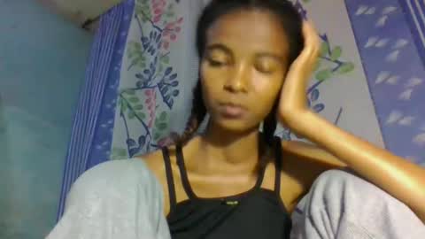 skinny7809 online show from April 14, 2:42 pm