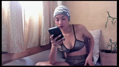 skinnybody_ online show from April 23, 6:20 pm