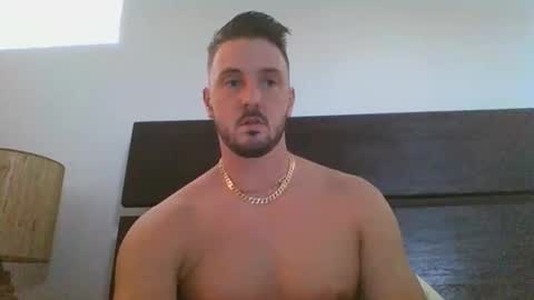 Snapshot of skinnyguylongdick1 chatting on October 25, 9:59 pm skinnyguylongdick1 online show from October 25, 9:59 pm