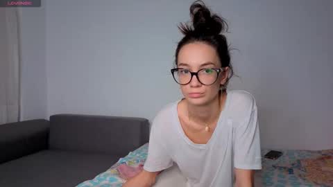 SkinnyMode online show from October 12, 8:54 pm