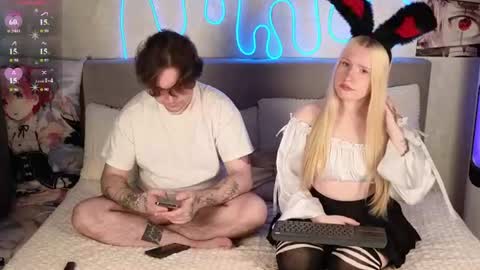 Ethan and Mona online show from June 20, 5:57 am