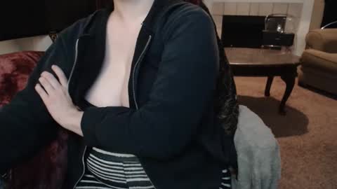 SKYLE   online show from February 6, 12:25 am