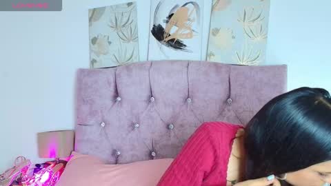 skye moore online show from February 6, 9:28 pm