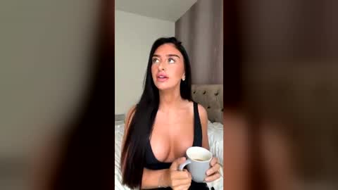 Skye online show from July 3, 11:15 am