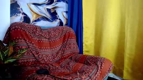 Skyler online show from December 15, 10:39 pm