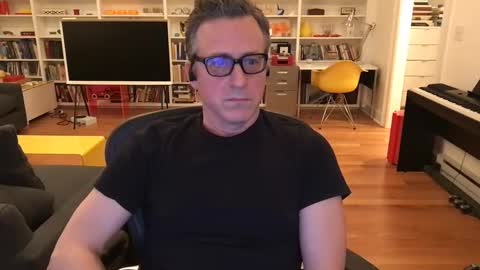 Skyline3371 online show from February 18, 5:29 am