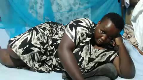 sheliah online show from February 27, 3:37 pm