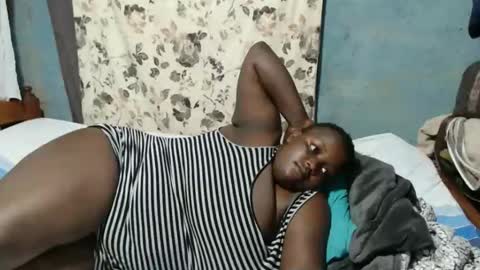 sheliah online show from February 13, 10:07 am