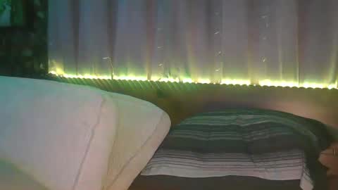 skyonetoo3 online show from September 27, 4:32 am