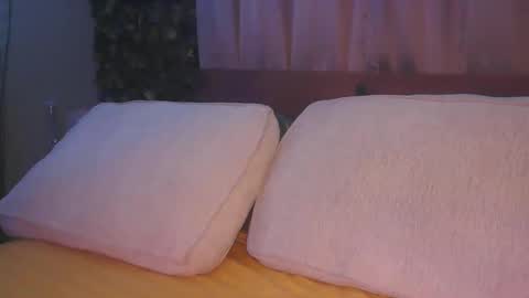 skyonetoo3 online show from September 25, 12:28 am