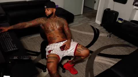 nasty twitter KASHCARTERATL online show from February 5, 6:11 pm