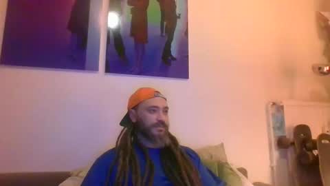 Snapshot of slashfantasy chatting on December 2, 6:38 pm slashfantasy online show from December 2, 6:38 pm