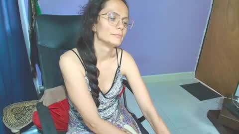 SlaveFuck online show from May 5, 9:09 pm