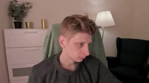 Andy online show from March 8, 2:04 am