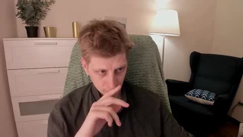 Andy online show from February 21, 8:34 pm