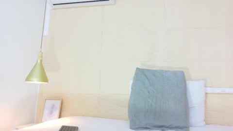 Snapshot of slim_chocobar18 chatting on September 30, 2:05 pm slim_chocobar18 online show from September 30, 2:05 pm