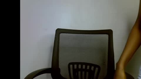 Alice online show from April 21, 6:04 pm