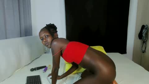 slimmy_kitties online show from October 22, 3:31 am