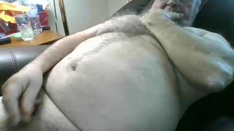 slippery_duck online show from March 8, 1:47 pm