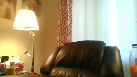 slippery_duck online show from October 12, 5:26 pm