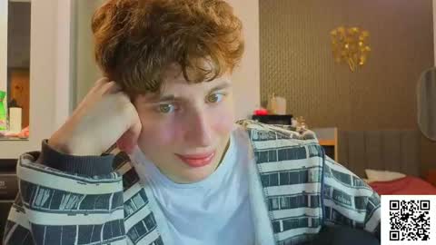 sluttsavage online show from May 12, 8:07 pm