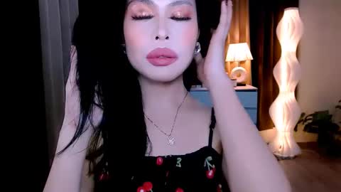 slutty_aurora online show from September 25, 9:05 am