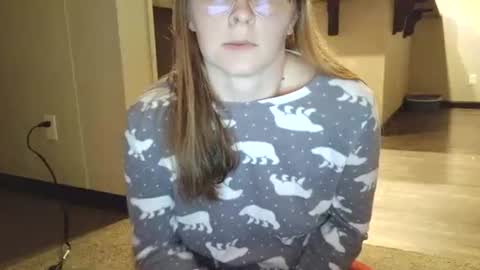 Slutty redhead3 online show from December 14, 1:45 am