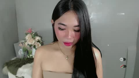 Snapshot of slutty_shanin chatting on January 30, 1:55 am SHANIN online show from January 30, 1:55 am