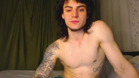 Gus online show from November 14, 4:31 pm