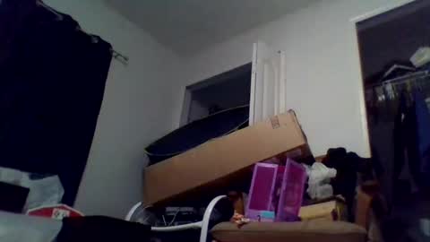 Snapshot of sm0keprincesspeach chatting on February 2, 8:34 am sm0keprincesspeach online show from February 2, 8:34 am