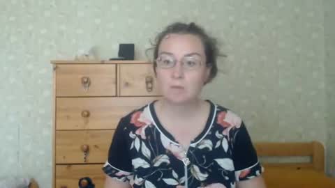 smart_rose online show from July 11, 1:47 pm
