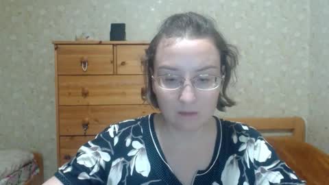 Snapshot of smart_rose chatting on October 7, 5:31 pm smart_rose online show from October 7, 5:31 pm