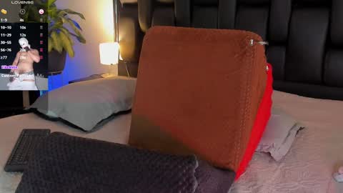 Jade Smiith online show from October 3, 1:59 am