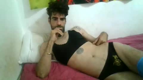 willy online show from December 21, 8:15 pm