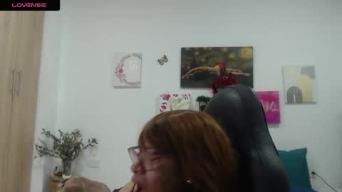 Smileth online show from April 5, 1:30 pm