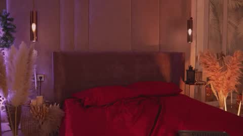 Mia online show from March 23, 5:12 am