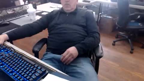 smly online show from February 6, 5:16 pm