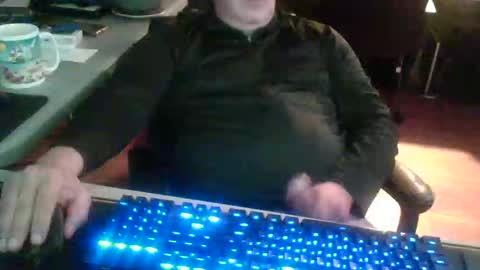 smly online show from October 31, 12:16 pm