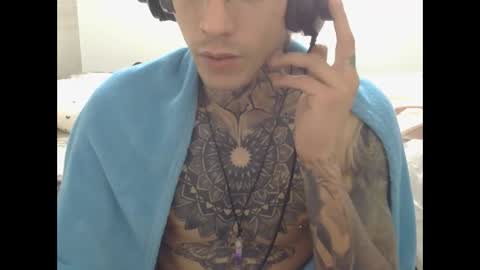 smoke_ink online show from May 5, 8:03 pm