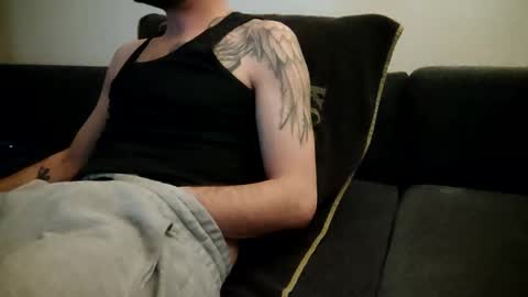 Smokeandwatching online show from January 22, 5:05 am